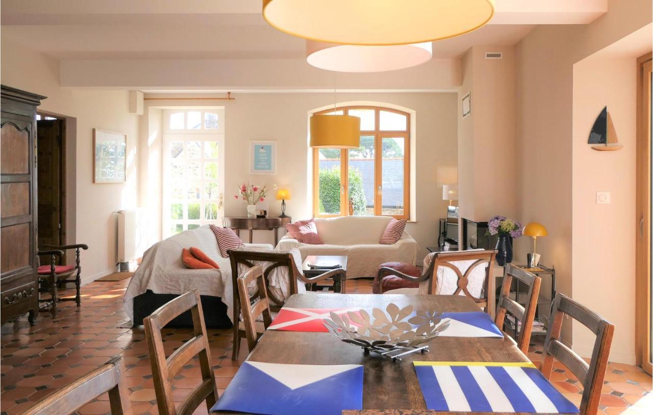 Lovely Home In Perros-Guirrec With Wifi Exterior foto